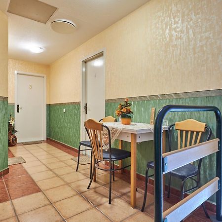 Ada Apartmanhaz Hajdúszoboszló Zewnętrze zdjęcie