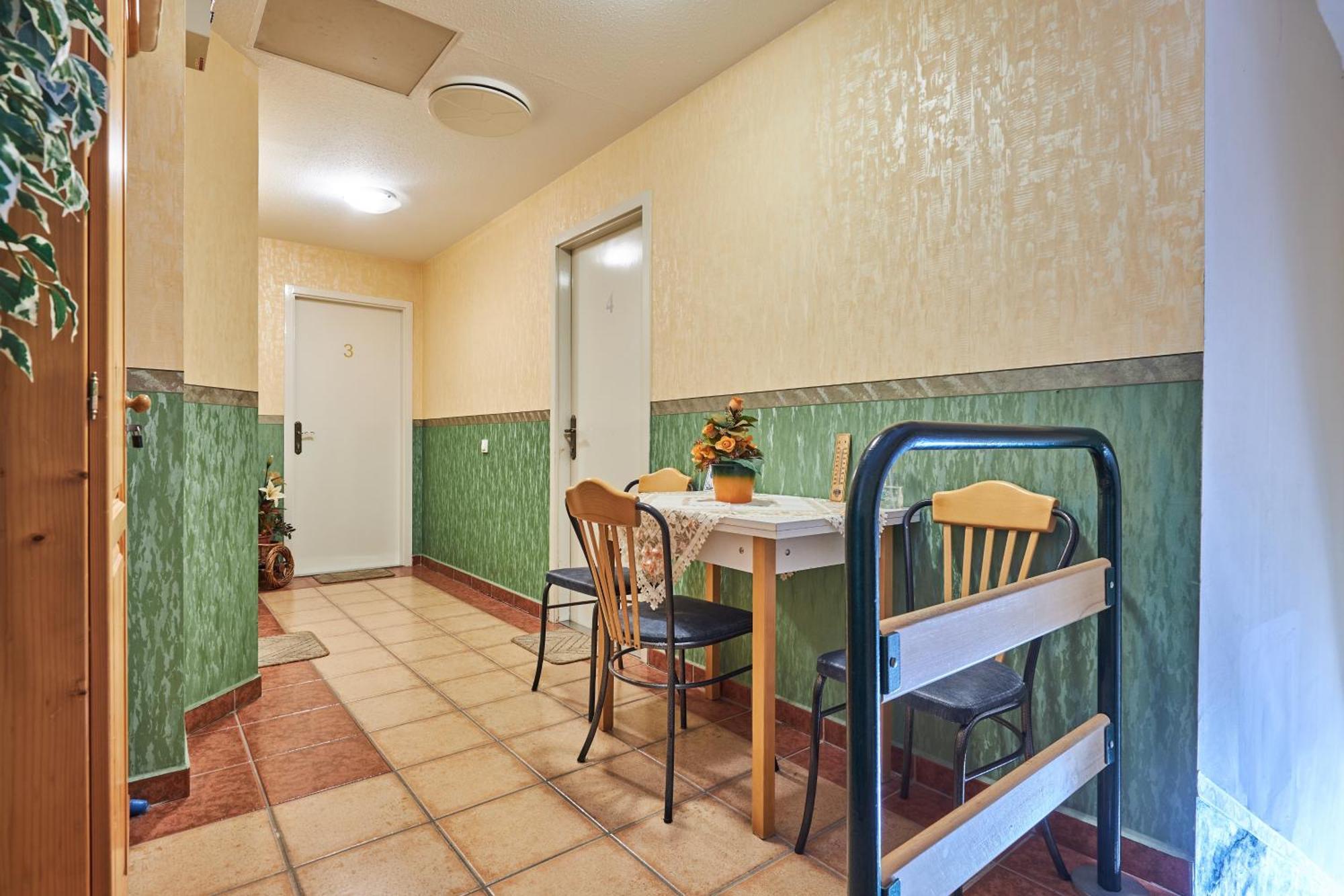 Ada Apartmanhaz Hajdúszoboszló Zewnętrze zdjęcie